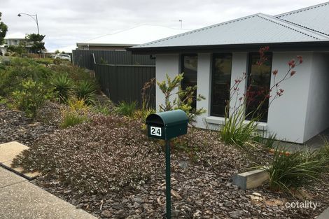 Property photo of 24 Aquamarine Boulevard Hayborough SA 5211