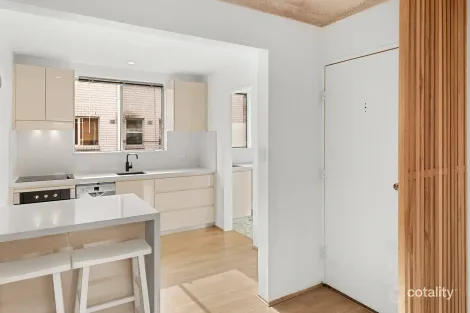 2/38 Waine St, Freshwater, NSW 2096