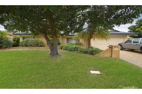 Property photo of 13 Lyrebird Square Ballajura WA 6066