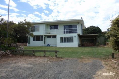 11 Hanson St, Guilderton, WA 6041