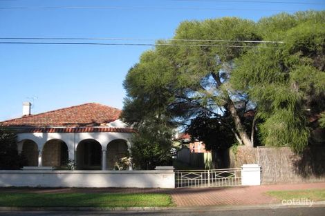 15 Maxwell Tce, Glenelg East, SA 5045