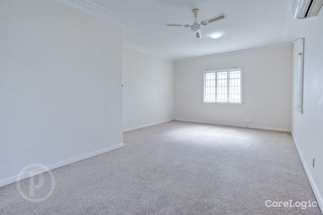 Property photo of 11 Benbow Street Tarragindi QLD 4121