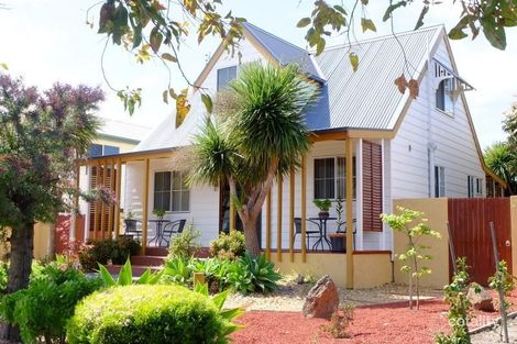 16 Government Rd, Paynesville, VIC 3880