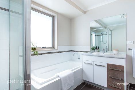 Property photo of 3/15 Horsham Road Oakdowns TAS 7019