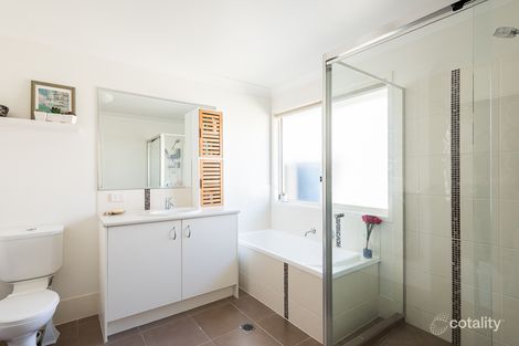 Property photo of 19 Pebbly Creek Crescent Little Mountain QLD 4551