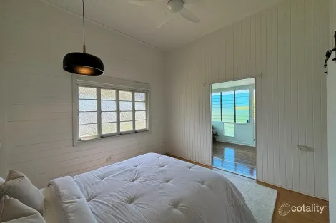 Property photo of 3 Aeroglen Drive Aeroglen QLD 4870