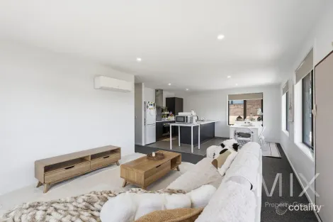 Property photo of 41 Athena Drive Risdon Vale TAS 7016