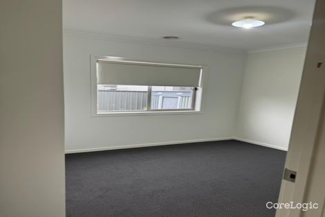 Property photo of 3 Sona Street Craigieburn VIC 3064
