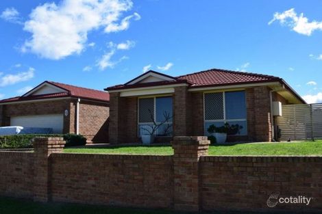 Property photo of 4 Rothbury Terrace Thornton NSW 2322