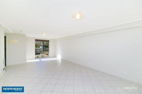 Property photo of 2/4 Riley Close Ngunnawal ACT 2913