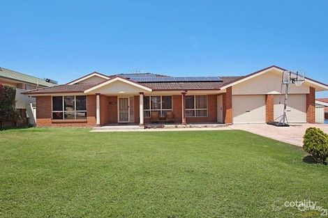 Property photo of 48 Springvale Circuit Cameron Park NSW 2285