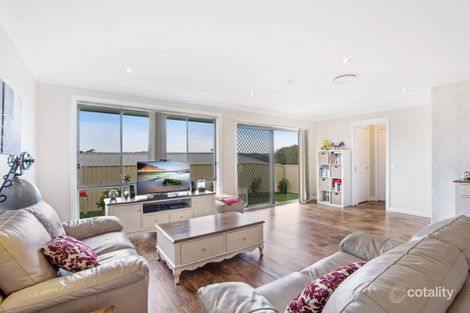 Property photo of 3/30 Walmsley Road Ourimbah NSW 2258