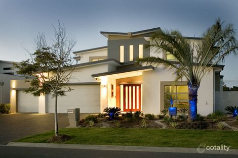 Property photo of 42 Middle Quay Drive Biggera Waters QLD 4216