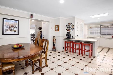 Property photo of 28 Downs Road Seaford VIC 3198