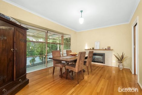 Property photo of 11 Oakham Avenue Burwood East VIC 3151