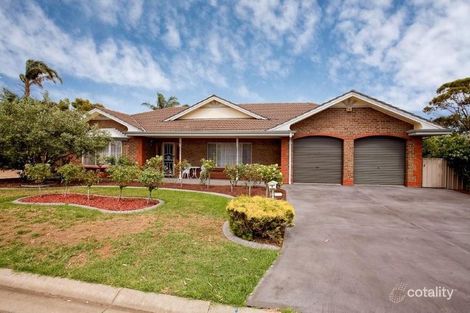 8 Shetland St, Woodcroft, SA 5162