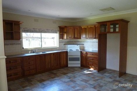 Property photo of 14 Dunlop Place Benalla VIC 3672