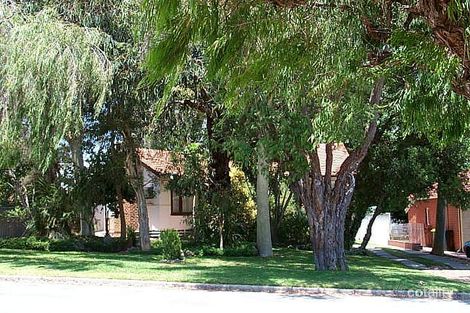 68 Cleopatra St, Palmyra, WA 6157