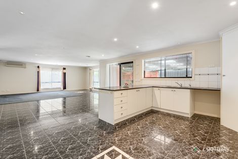 Property photo of 4 Felicia Way Sydenham VIC 3037