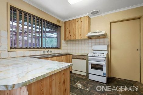 Property photo of 46 Learmonth Street Sunbury VIC 3429