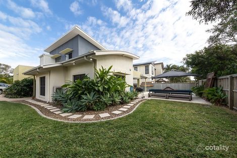 Property photo of 12 North Beach Place Mudjimba QLD 4564
