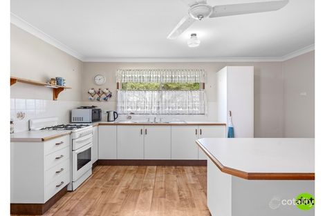 Property photo of 8 Gavin Way Lake Haven NSW 2263