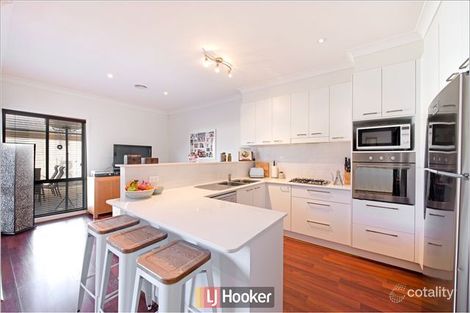 Property photo of 8 Wombeyan Street Harrison ACT 2914