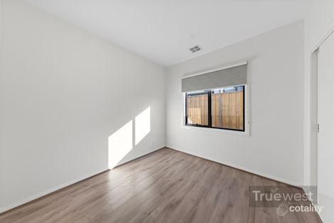 Property photo of 85 Kingdom Boulevard Weir Views VIC 3338