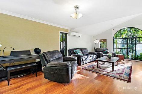Property photo of 21 Royal Court Ashmore QLD 4214