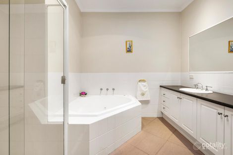 Property photo of 4 Bourke Street Bulleen VIC 3105