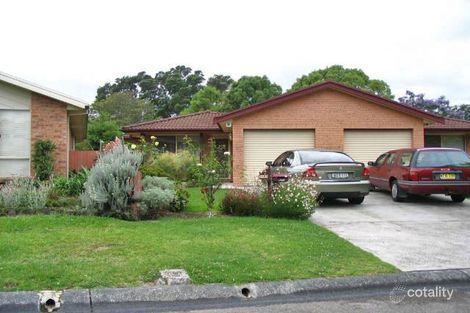 Property photo of 2/11 Eric Close Narara NSW 2250