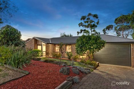 8 Kingsbridge Ct, Croydon Hills, VIC 3136