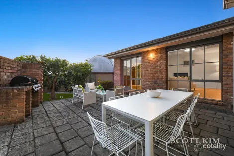 Property photo of 58 Atheldene Drive Glen Waverley VIC 3150