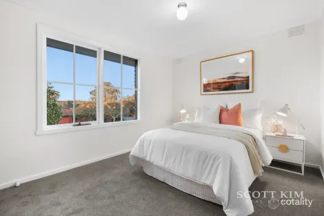 Property photo of 58 Atheldene Drive Glen Waverley VIC 3150