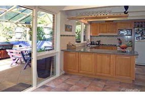 Property photo of 5 Malabar Crescent Eltham VIC 3095