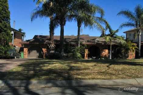 8 Snowdrift Ct, St Clair, NSW 2759