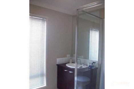 33 Lowry Cres, Miners Rest, VIC 3352