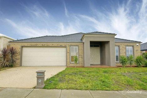 16 Pevensey Dr, Narre Warren South, VIC 3805