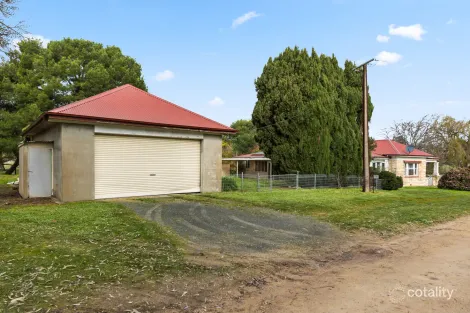 Property photo of 143 Crouchs Road Mount Pleasant SA 5235