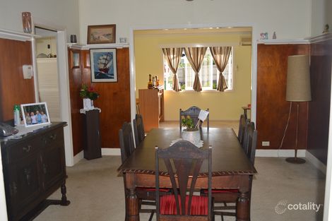 Property photo of 6 Wilson Street Labrador QLD 4215