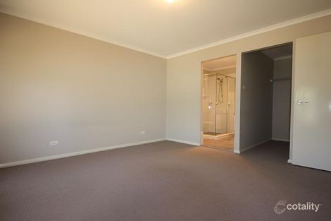 Property photo of 33 Britannia Drive Glenfield NSW 2167