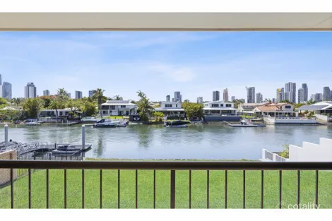 Property photo of 3 Sheridan Park Avenue Broadbeach Waters QLD 4218