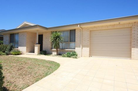 71 Kerrigan Cres, Elderslie, NSW 2570