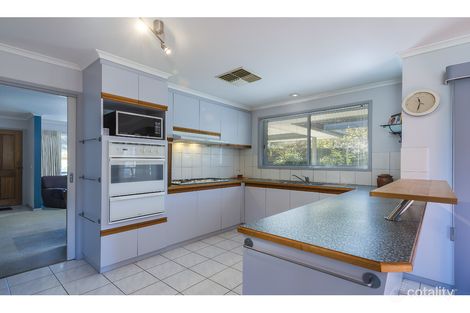 Property photo of 17 Allen Court Sunbury VIC 3429