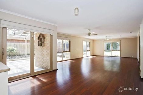 Property photo of 43 Ashfield Drive Berwick VIC 3806
