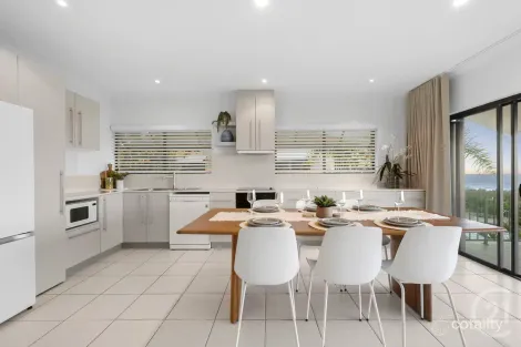 Property photo of 22/1 Ross Crescent Sunshine Beach QLD 4567