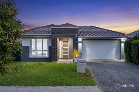 Property photo of 9 Frederick Place Park Ridge QLD 4125