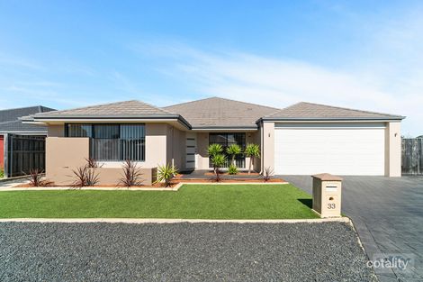 Property photo of 33 Chandala Turn Ellenbrook WA 6069