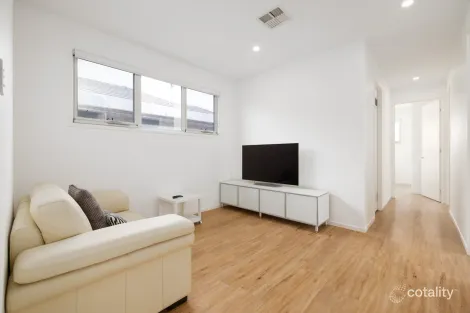 Property photo of 33 Eagle Parade Rochedale QLD 4123