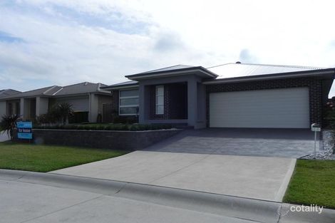 Property photo of 18 Peck Close Oran Park NSW 2570
